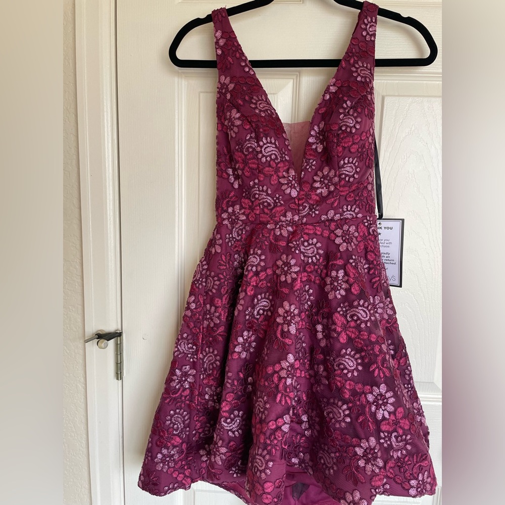 New B Darlin Dress